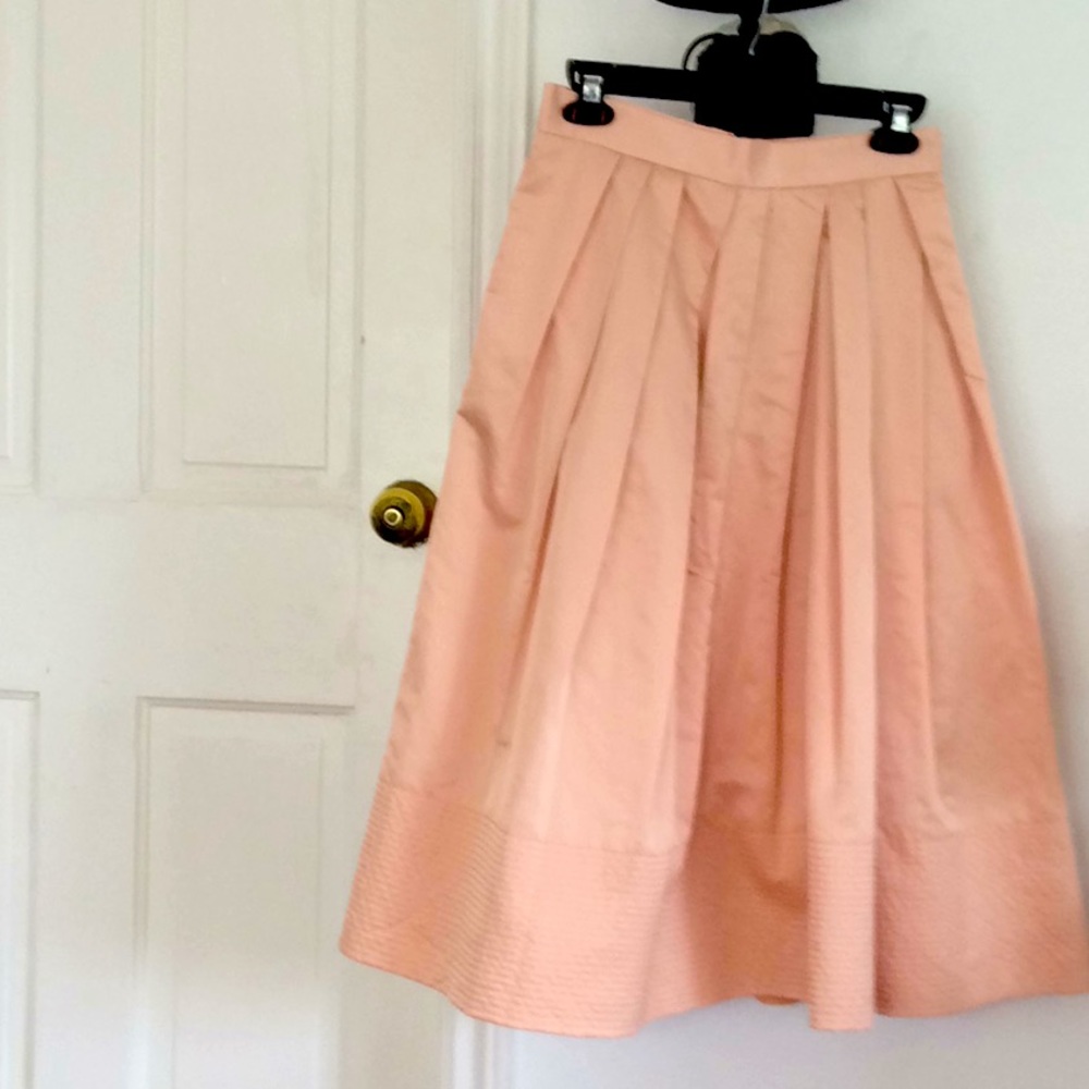 Polyester taffeta skirt